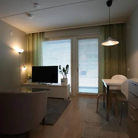 Hieno Yksioe Tapiolan Urheilupuistossa. * Espoo